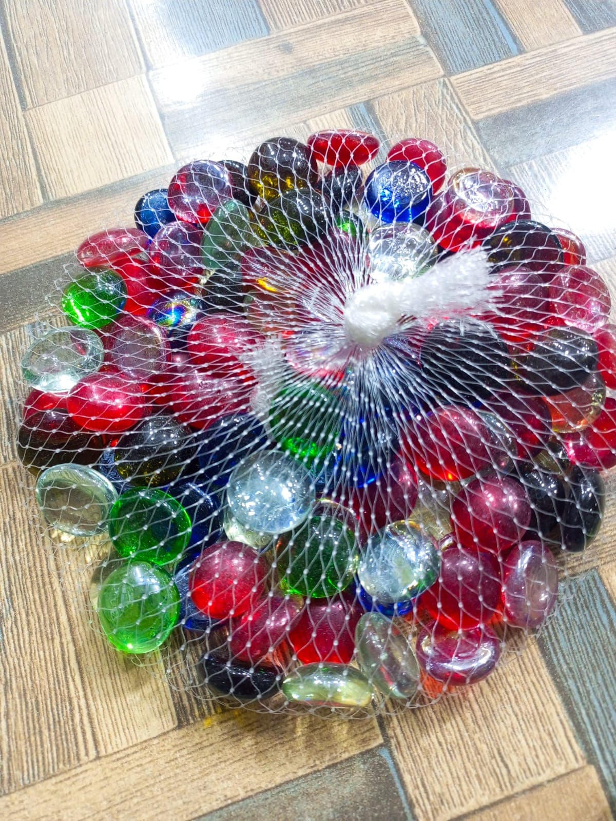 Round Crystal pebbles image